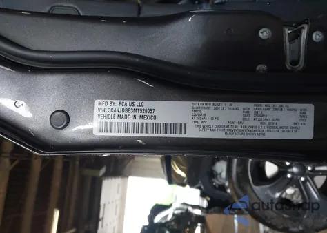 2021 Jeep Compass Altitude 4X4 z USA, uszkodzony, nr VIN 3C4NJDBB3MT526057